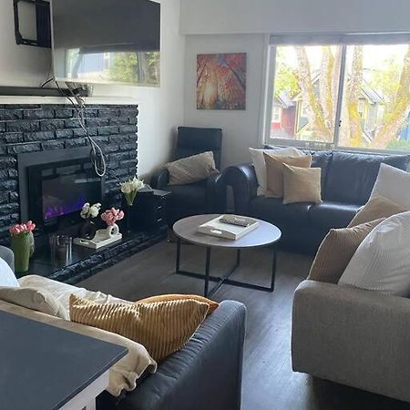 4 Bedroom Upper Level Kits Home Vancouver Kültér fotó
