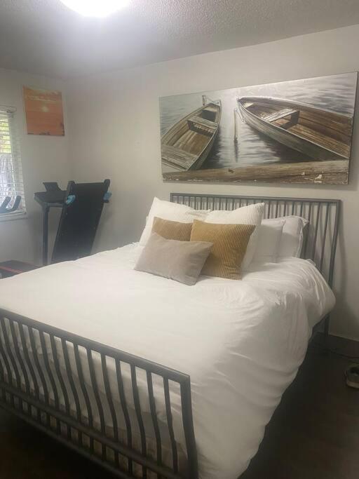 4 Bedroom Upper Level Kits Home Vancouver Kültér fotó