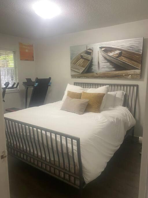4 Bedroom Upper Level Kits Home Vancouver Kültér fotó