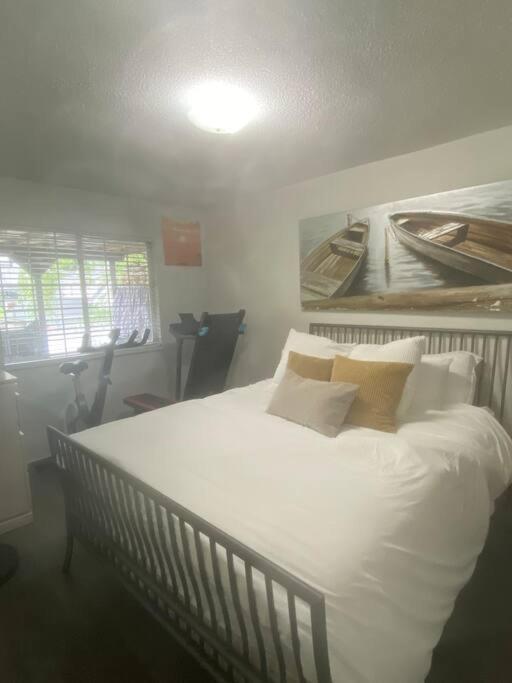 4 Bedroom Upper Level Kits Home Vancouver Kültér fotó