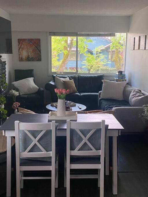 4 Bedroom Upper Level Kits Home Vancouver Kültér fotó