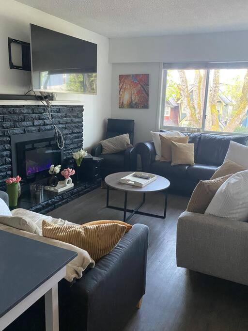4 Bedroom Upper Level Kits Home Vancouver Kültér fotó