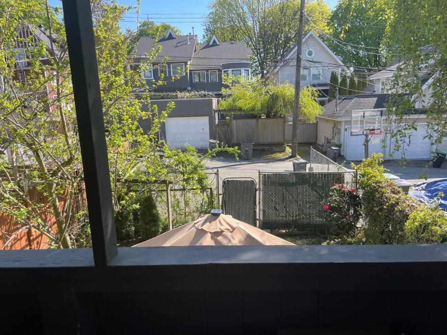 4 Bedroom Upper Level Kits Home Vancouver Kültér fotó